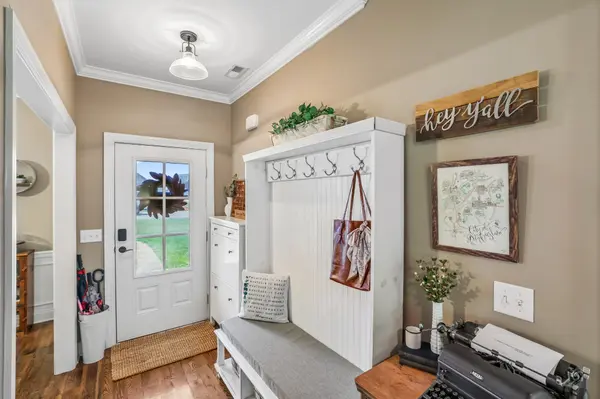 2604 Tellyman Ave, Murfreesboro, TN 37130