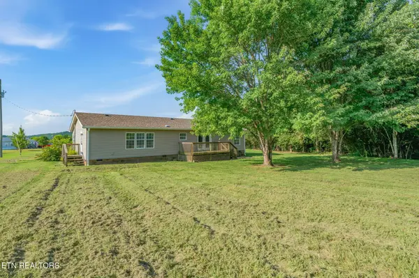 522 Farm Loop Rd, New Market, TN 37820