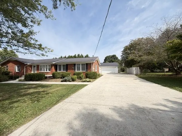 310 Woodland Dr, Decherd, TN 37324