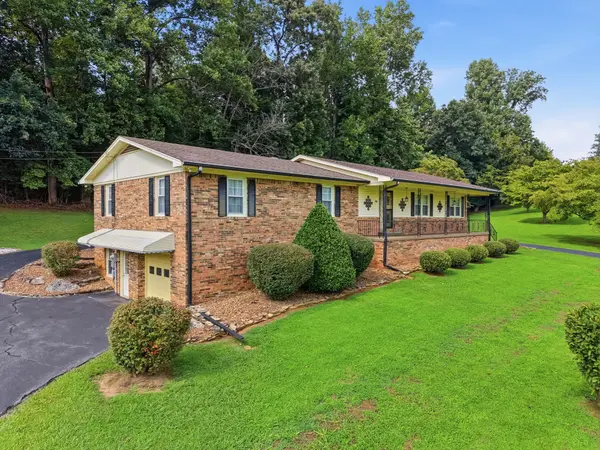 412 Freedom Trl, Sparta, TN 38583