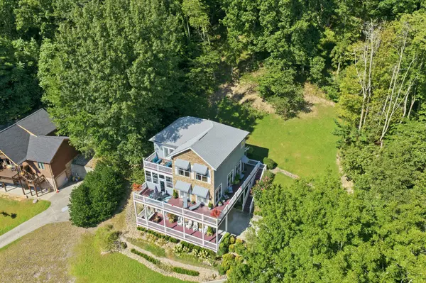 255 Nadia Ln, Smithville, TN 37166