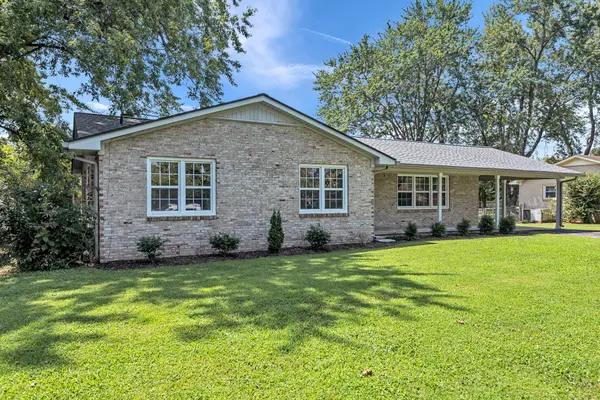 707 7th St, Lawrenceburg, TN 38464