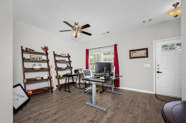 3032 Morning Mist Ct, Murfreesboro, TN 37128