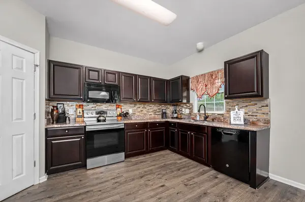 3032 Morning Mist Ct, Murfreesboro, TN 37128