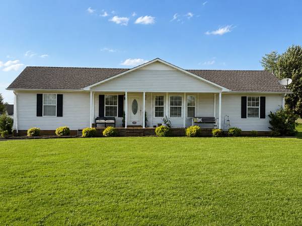 1325 Horseshoe Dr, Lewisburg, TN 37091