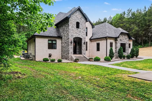 1850 Puryears Bend Rd, Hartsville, TN 37074