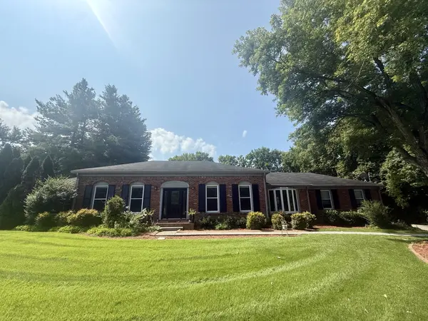 1206 Holly Hill Dr, Franklin, TN 37064