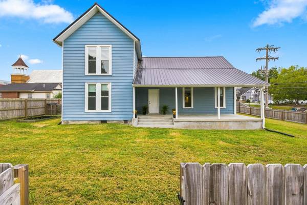 207 N Woodland St, Manchester, TN 37355