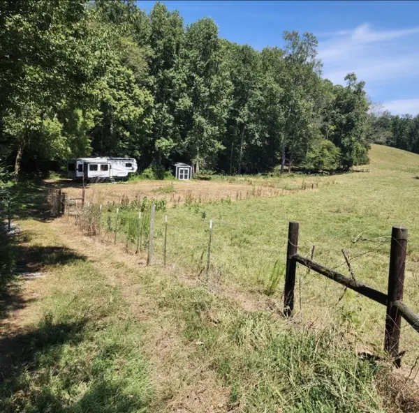 266 Shoally Branch, Leoma, TN 38468