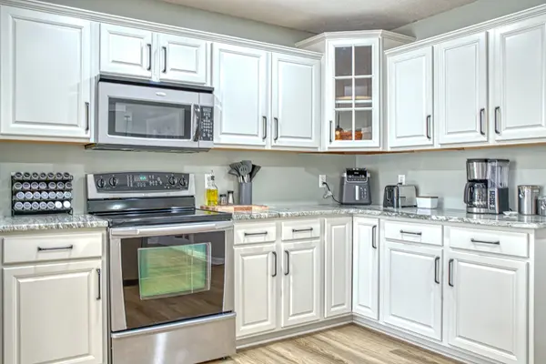 715 Stoneybrook Ct, Cookeville, TN 38506
