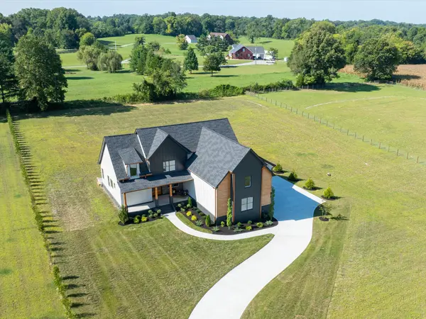 6447 Hopewell Rd, Springfield, TN 37172