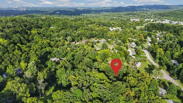 6610 Ormond Drive, Nashville, TN 37205