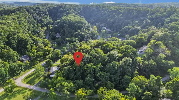 6610 Ormond Drive, Nashville, TN 37205