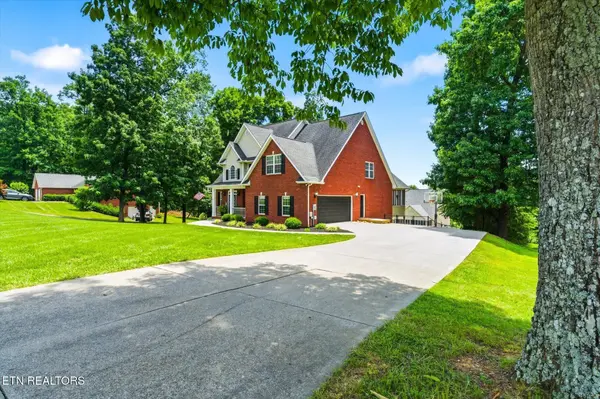 1537 Ellis Woods Loop, Sevierville, TN 37876