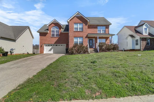 1213 Channelview Dr, Clarksville, TN 37040