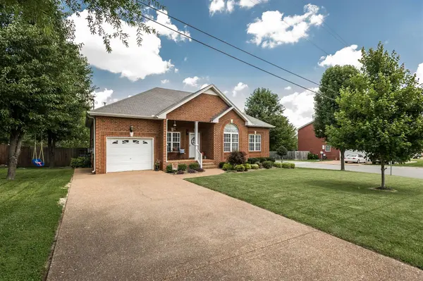 4005 Indian Ridge Blvd, White House, TN 37188