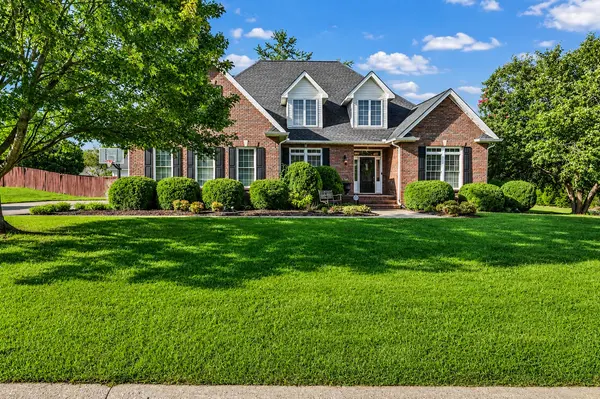 142 Indian Hills Dr, Clarksville, TN 37043