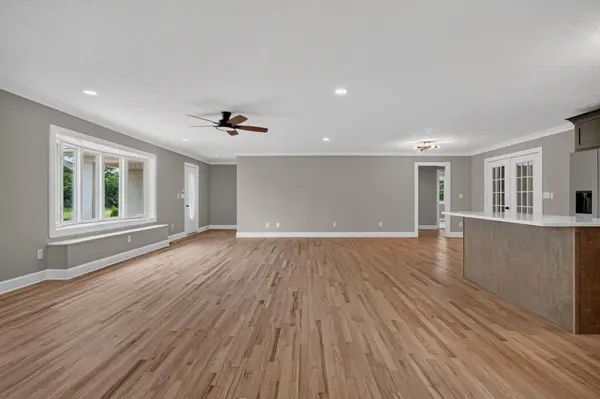 1260 Coconut Ridge Rd, Smithville, TN 37166