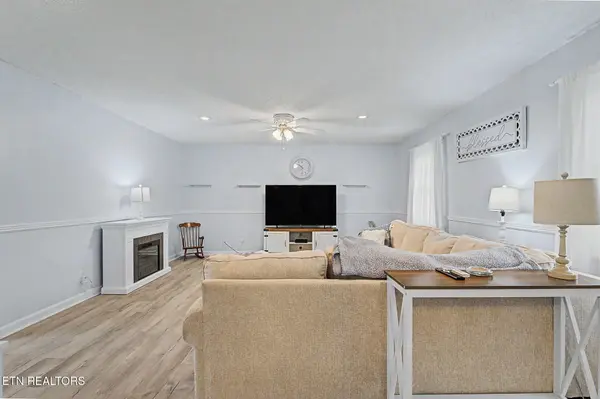 117 Bertha Lane, Jacksboro, TN 37757