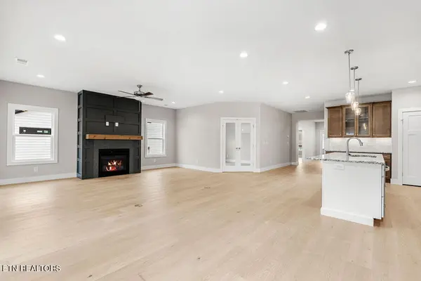 7618 Drake Lane, Knoxville, TN 37924