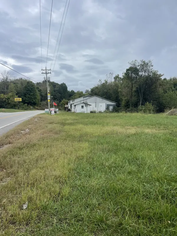17366 Clay County Hwy, Red Boiling Springs, TN 37150