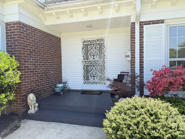 452 Walnut St, Jackson, TN 38301