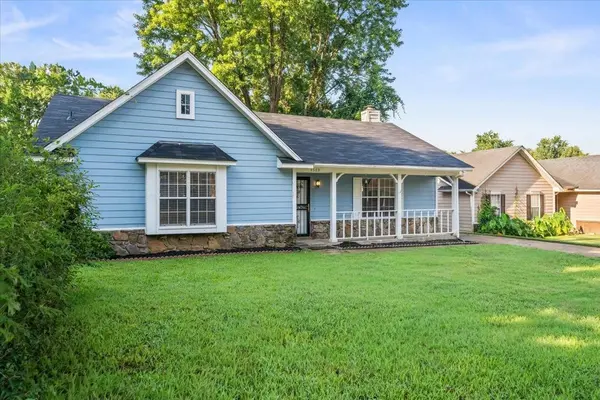 4569 COLUMBIA WOODS LN, Millington, TN 38053