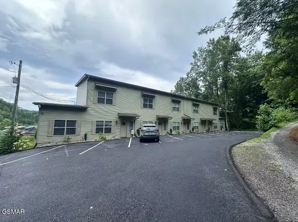 849 Morton Drive #UNIT 2, Gatlinburg, TN 37738