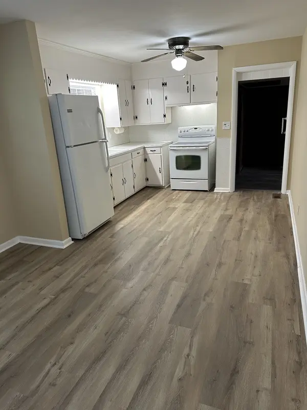 1102 W Lincoln St, Tullahoma, TN 37388