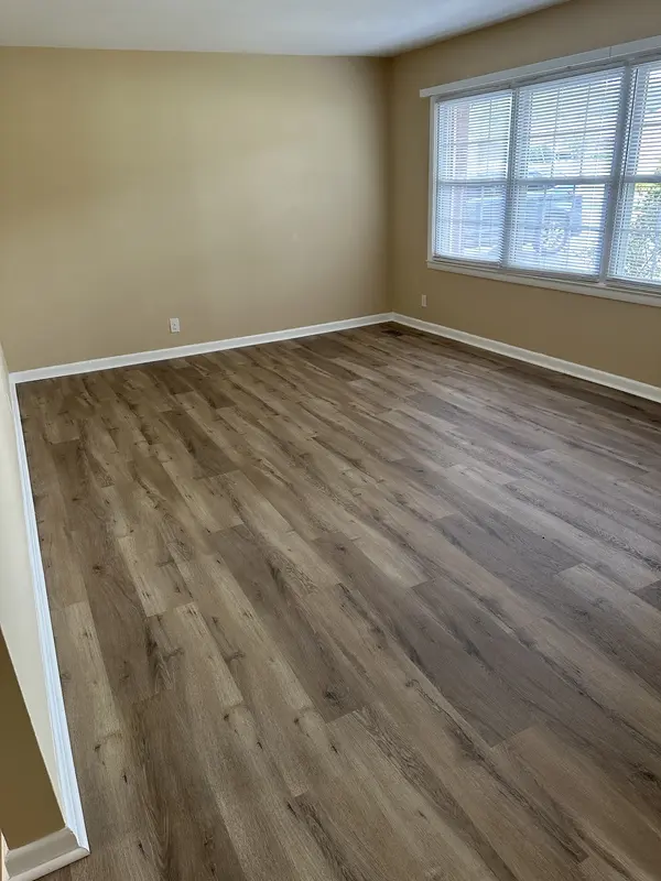 1102 W Lincoln St, Tullahoma, TN 37388