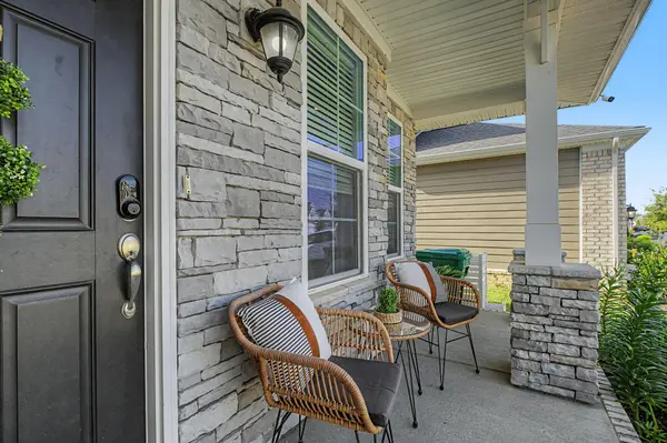 1076 Laurel Valley Ln, Mount Juliet, TN 37122