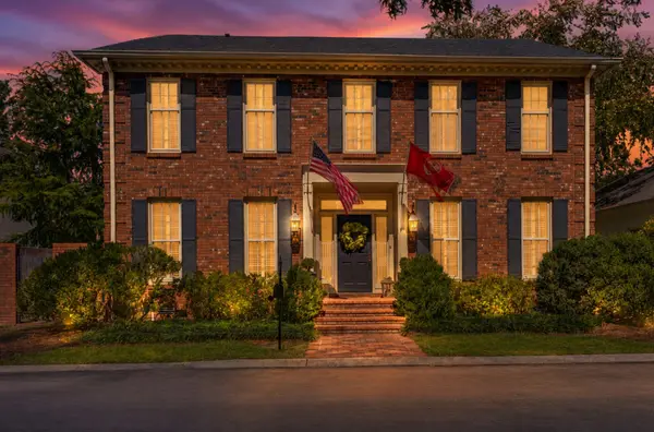13 Valley Frg, Nashville, TN 37205