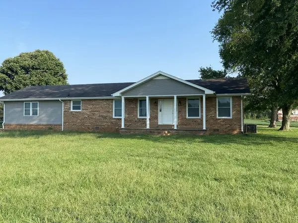 801 Webb Rd, Clarksville, TN 37040