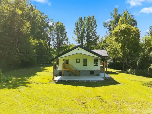 1051 Highway 48 South, Centerville, TN 37033