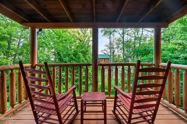 1908 Rhododendron Lane, Sevierville, TN 37876