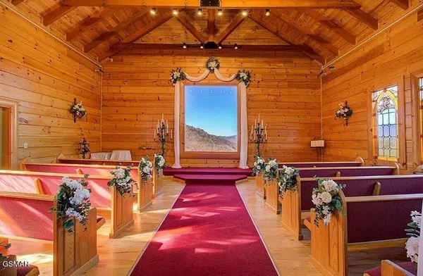 1740 High Rock Way, Sevierville, TN 37862