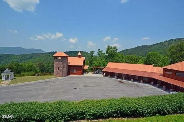 1740 High Rock Way, Sevierville, TN 37862