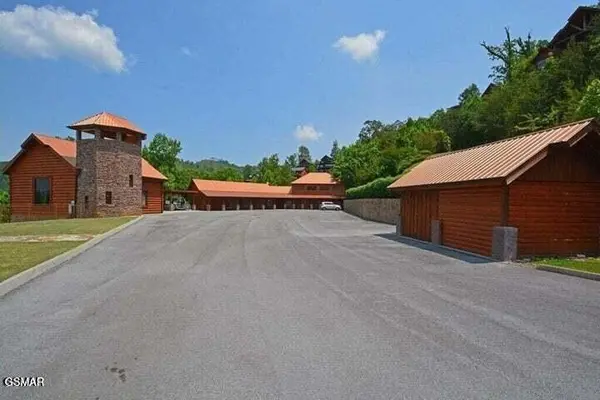 1740 High Rock Way, Sevierville, TN 37862