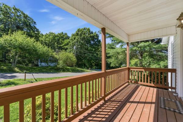 617 Bradley Avenue, La Fayette, GA 30728