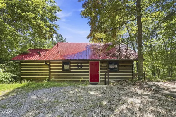 1935 Sb Ogle Lane, Sevierville, TN 37876
