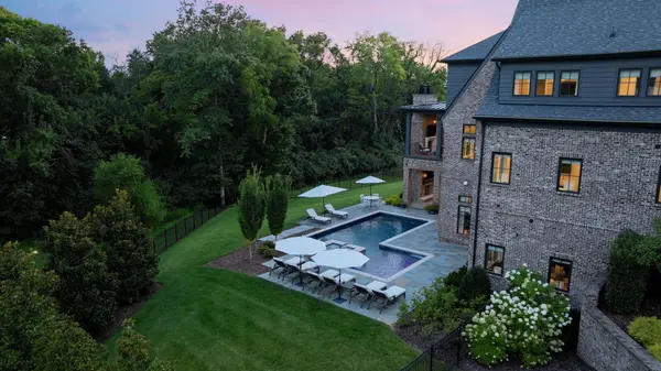 9289 Fordham Dr, Brentwood, TN 37027