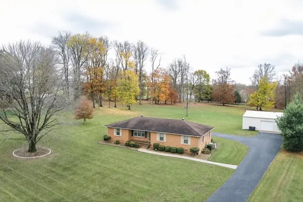1200 Sullivan Dr, Lafayette, TN 37083