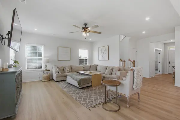 3032 Manchester Dr, Spring Hill, TN 37174