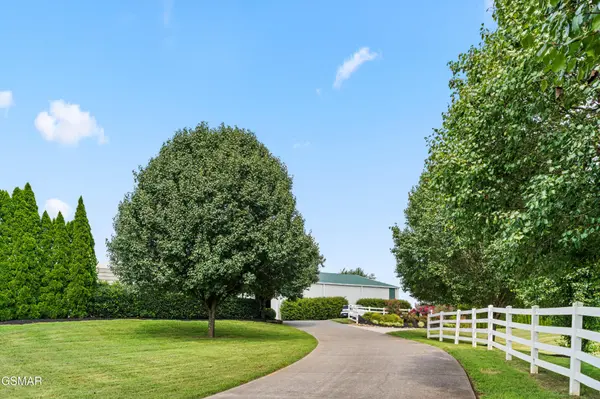 2399 McCleary Road, Sevierville, TN 37876