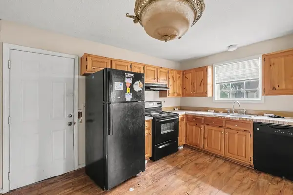 241 E Park Ave, Gallatin, TN 37066