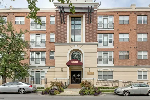 3000 Vanderbilt Pl #421, Nashville, TN 37212