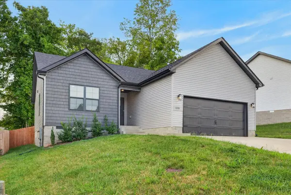 1378 Isaiah Dr, Clarksville, TN 37042