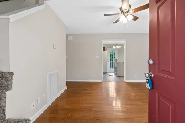 320 Lafayette Point Cir, Clarksville, TN 37042