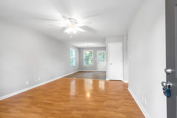 354 Woodale Dr, Clarksville, TN 37042