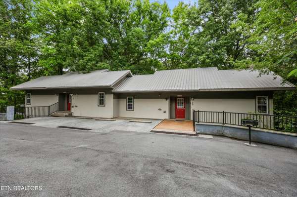 541 Johnson Lane #2, Gatlinburg, TN 37738